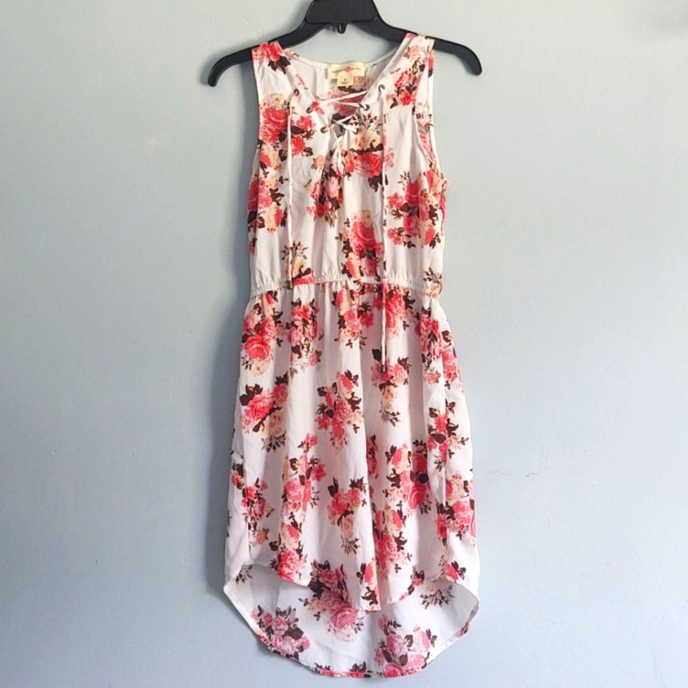 Size Medium women's tunic dress